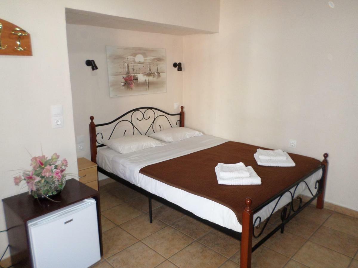 Hotell Tina Chania (Crete)